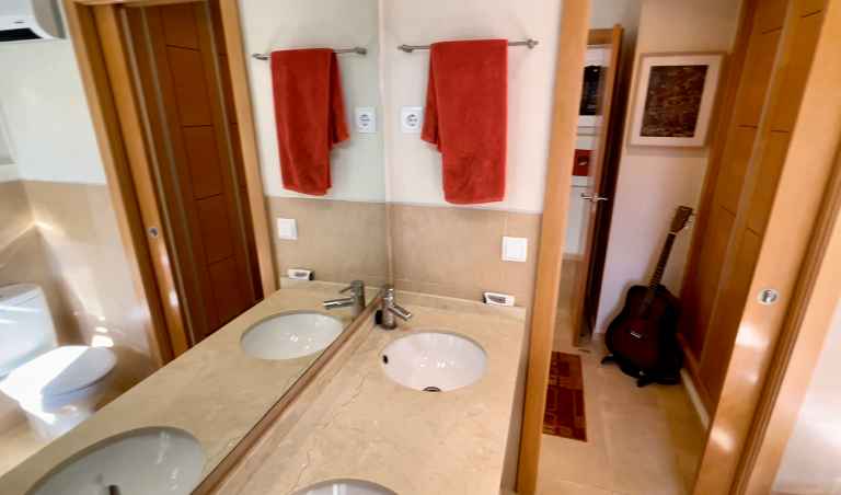 109.950 EUROS