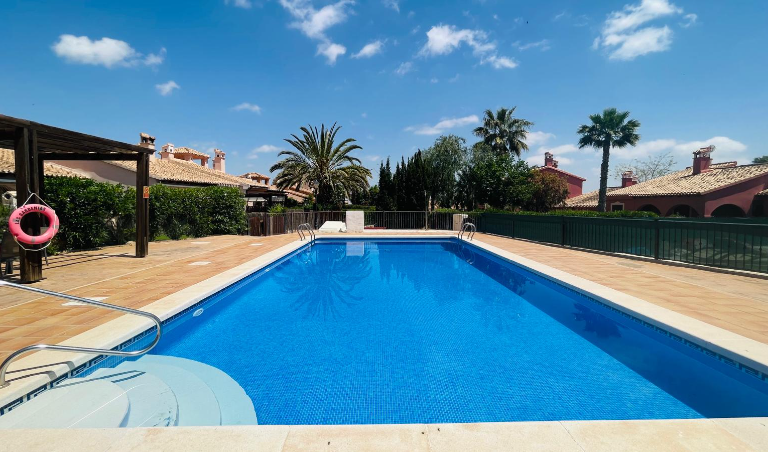 285.000 Euros