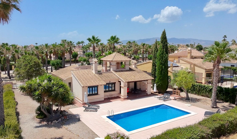 455.000 Euros