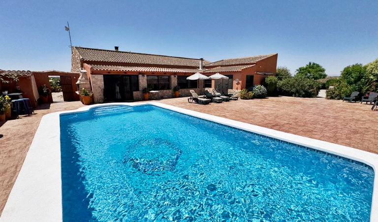 465.000 Euros