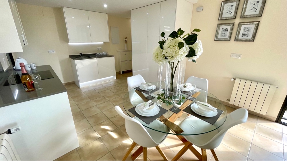 118.995 Euros         Corvera Country Club