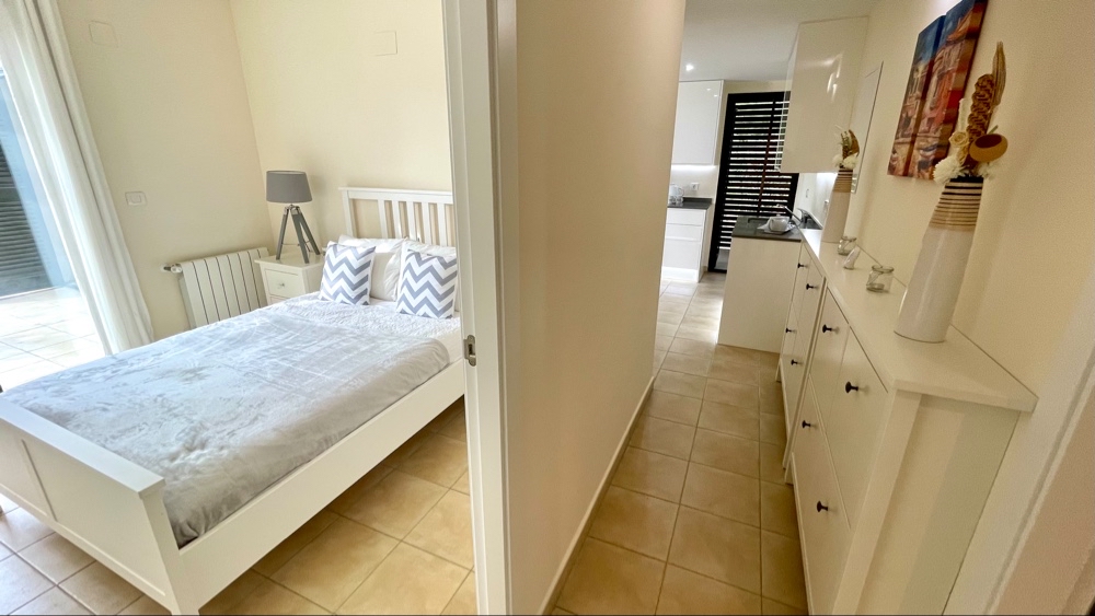 118.995 Euros         Corvera Country Club