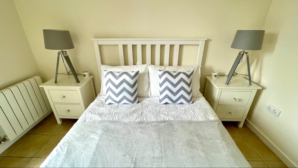 118.995 Euros         Corvera Country Club