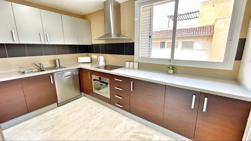 164.950 Euros Re-Sale