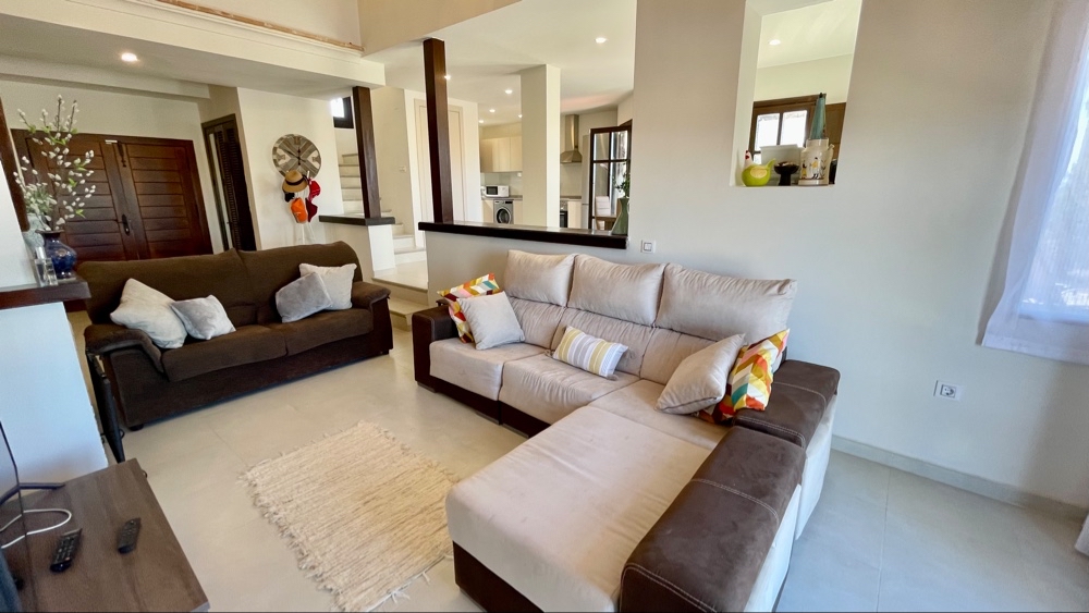 379.950 Euros