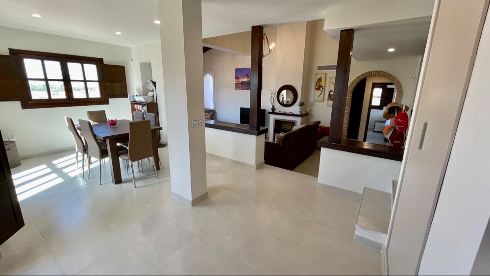 379.950 Euros
