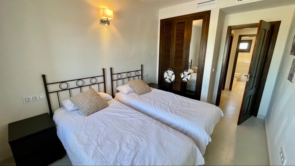 379.950 Euros