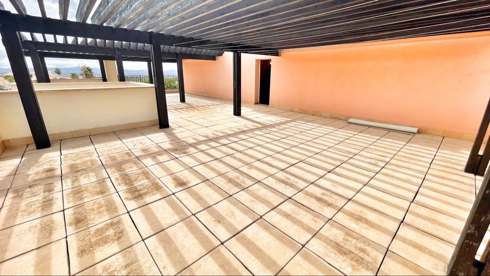 107.000 Euros Top Floor