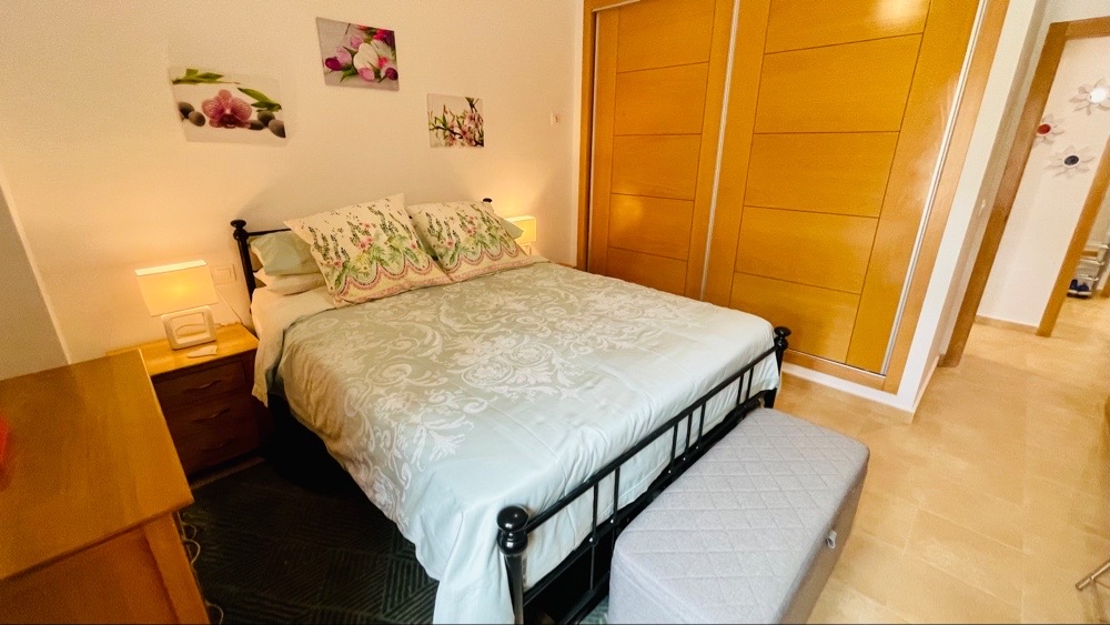 114.950 Euros
