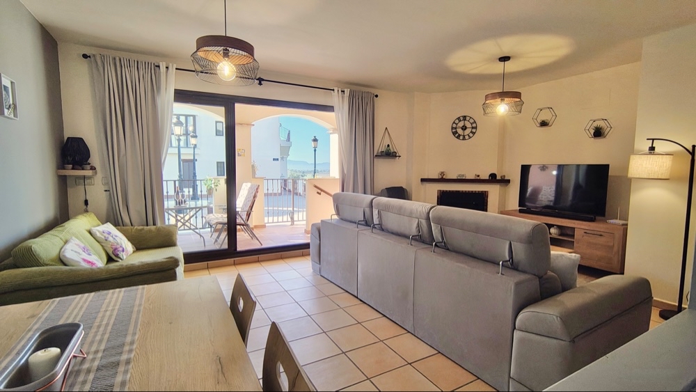 124.900 Euros