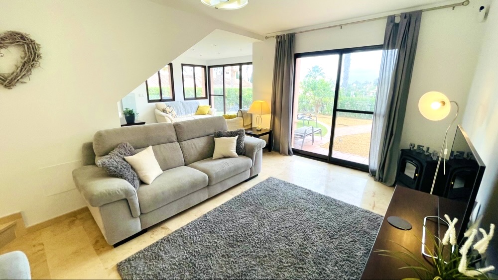 285.000 Euros
