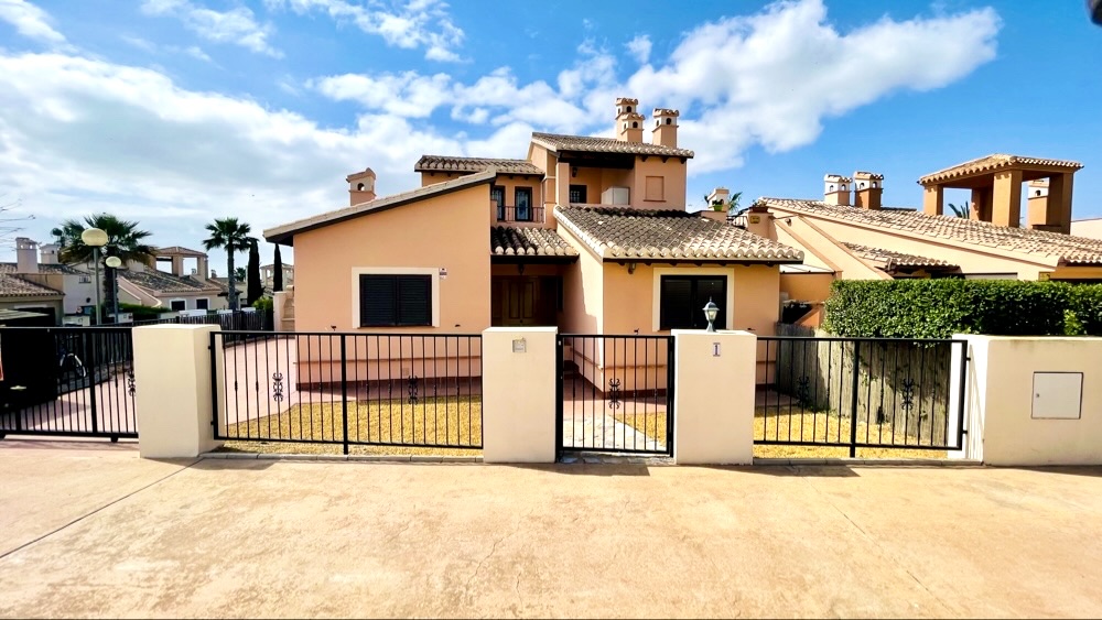 285.000 Euros