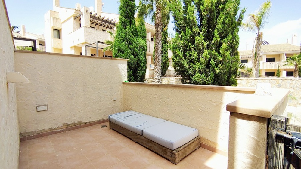 143.000 Euros