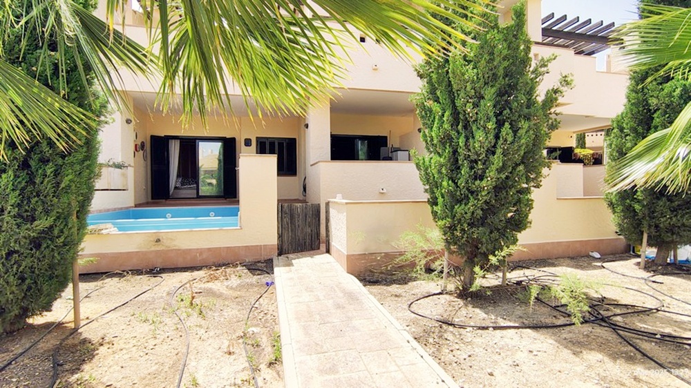 143.000 Euros