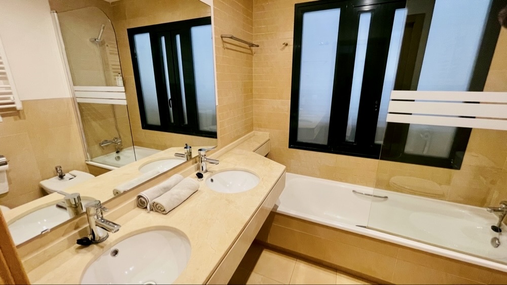 139.950 Euros