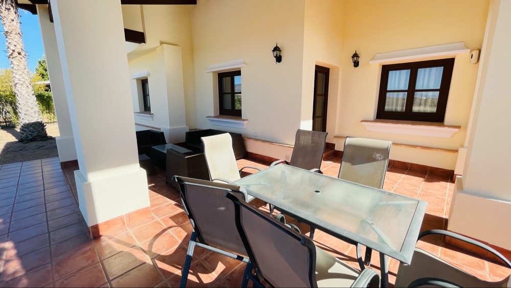 345.000 Euros