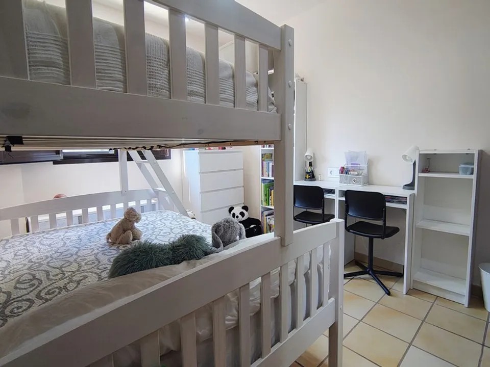 179.900 Euros