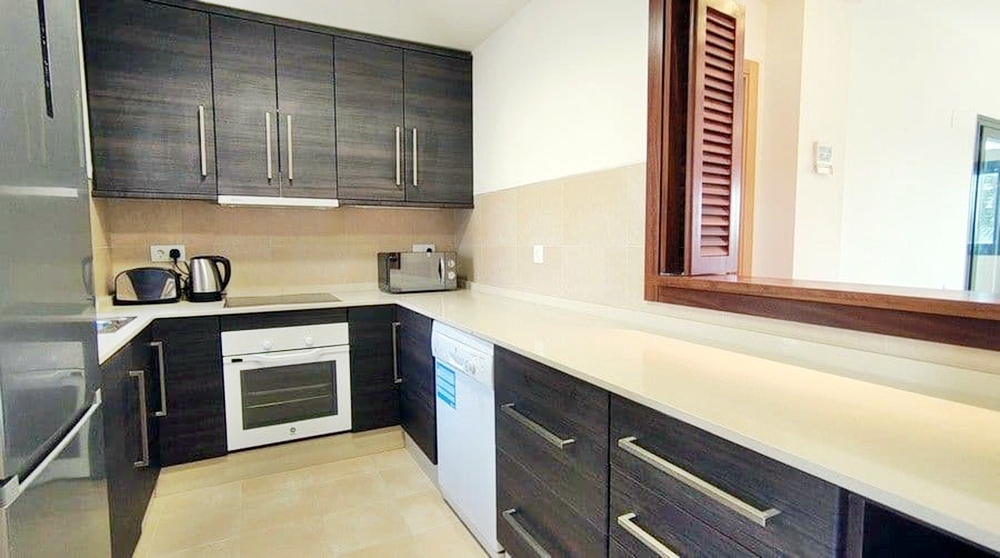 119.900 Euros