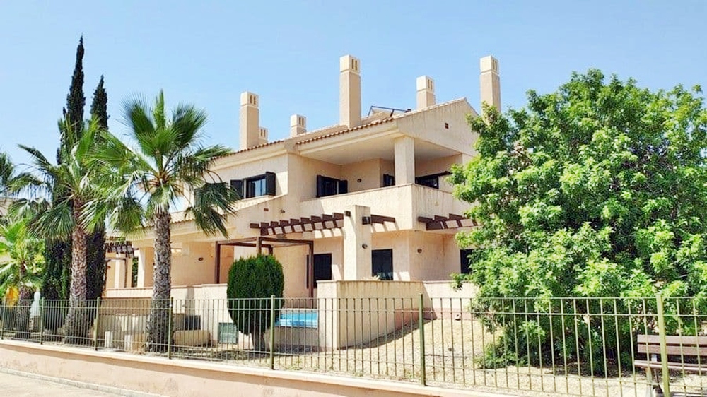 119.900 Euros