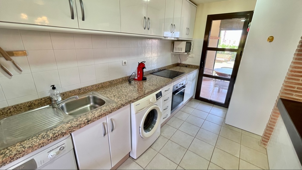 369.950 Euros