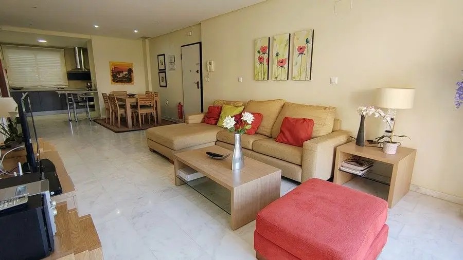 199.900 Euros