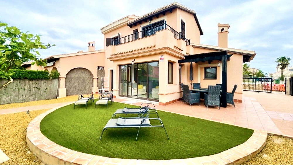 285.000 Euros