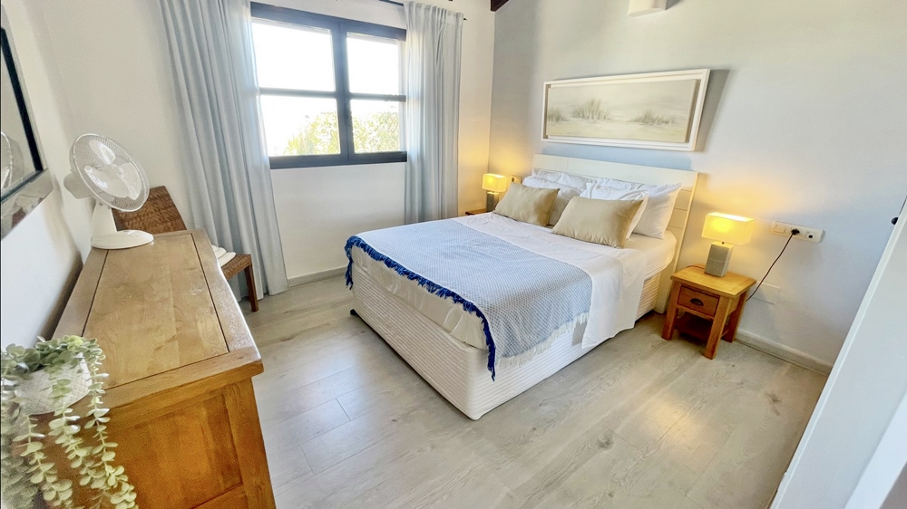 310.000 Euros