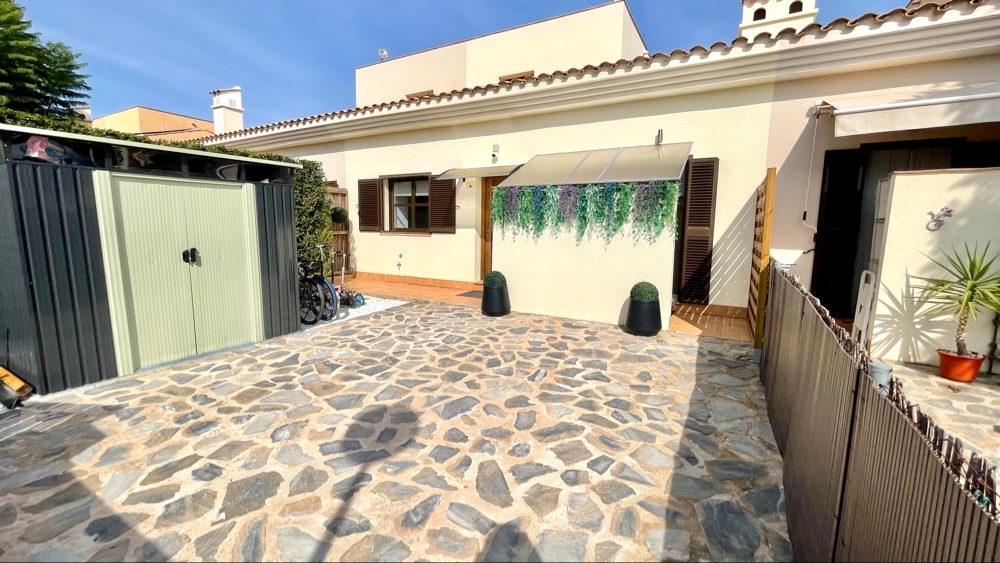 235.000 Euros