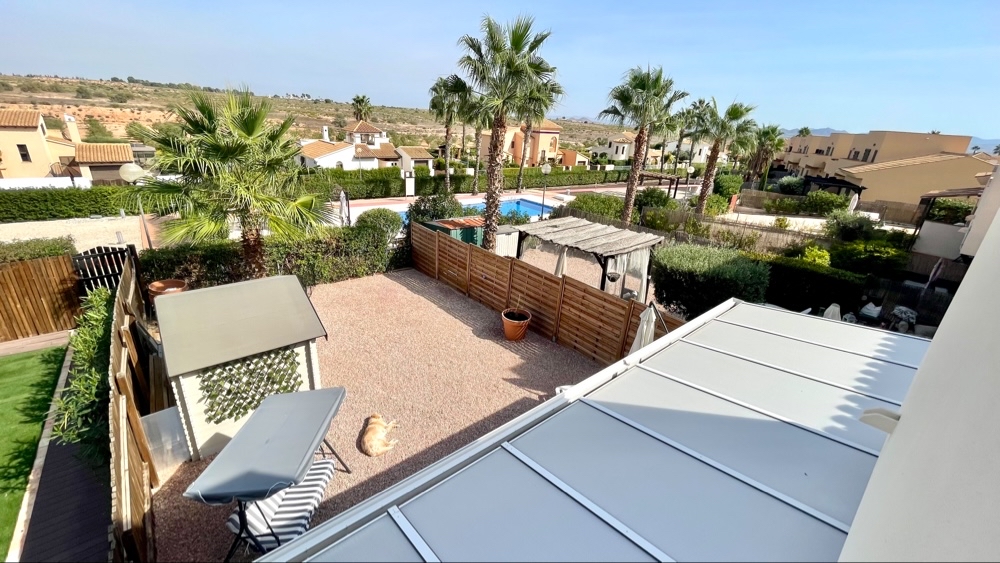 235.000 Euros
