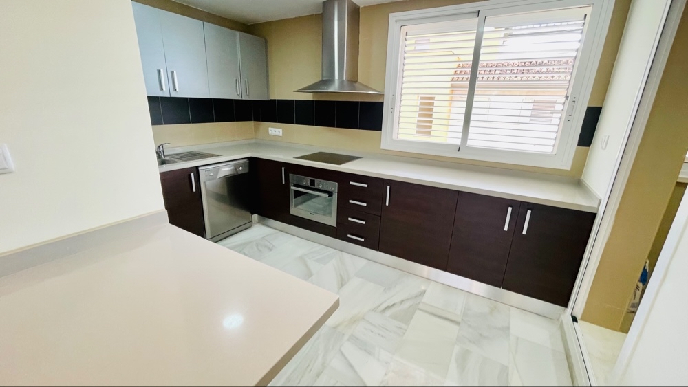 194.950 EUros