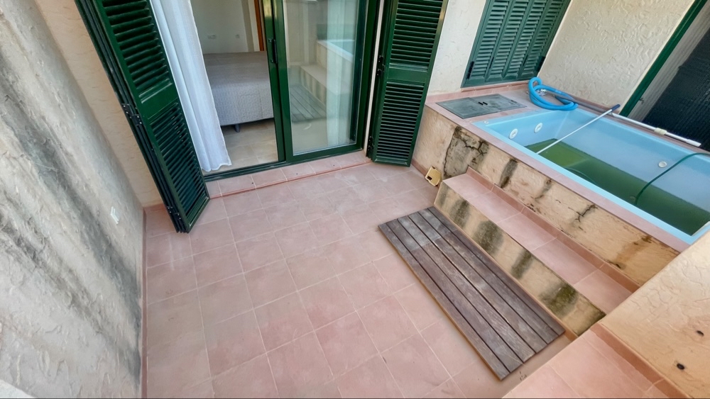 144.950 Euros