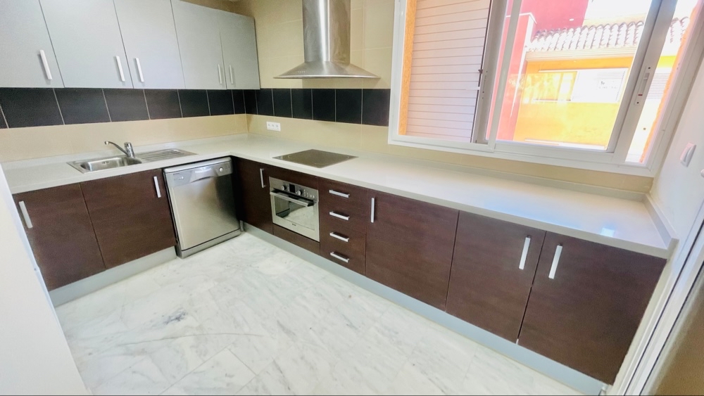185.000 Euros