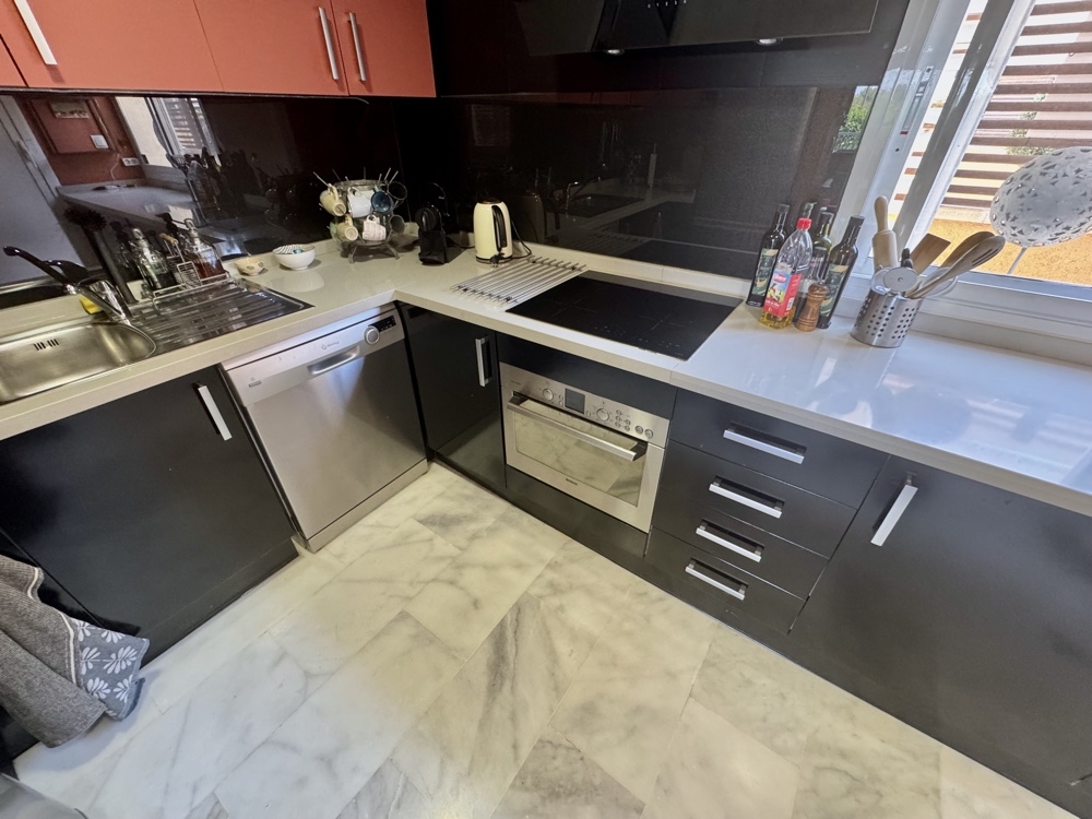 174.000 Euros