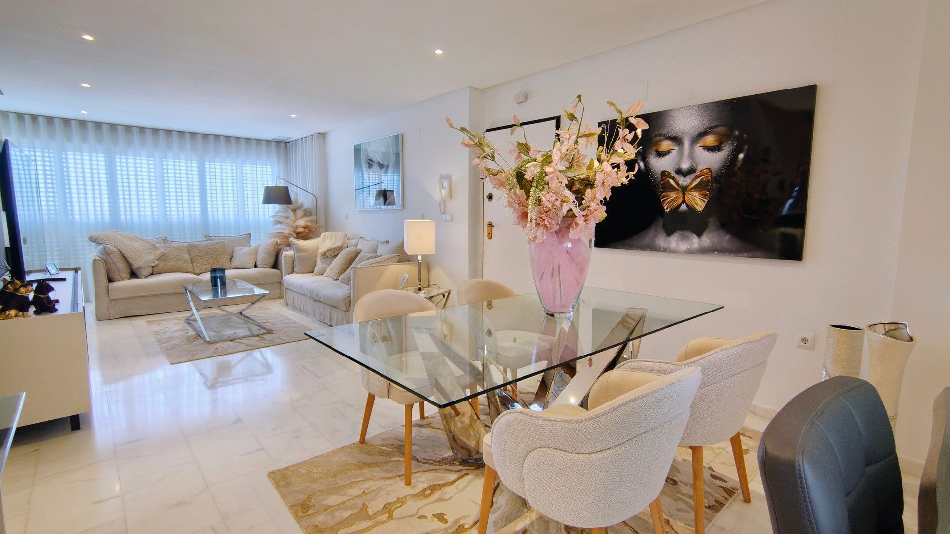 199.900 Euros