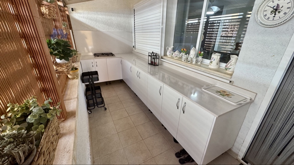 249.950 Euros