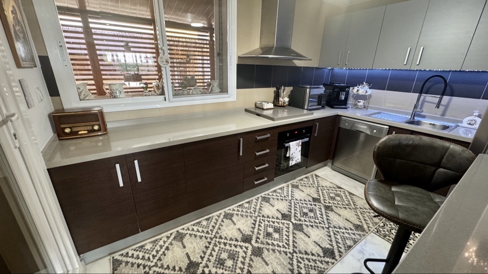 249.950 Euros