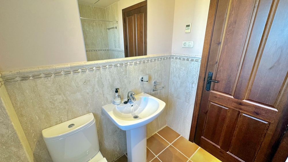 174.950 Euros