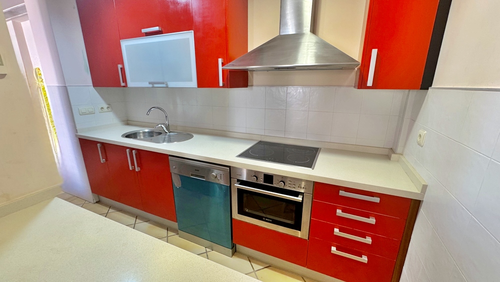 174.950 Euros