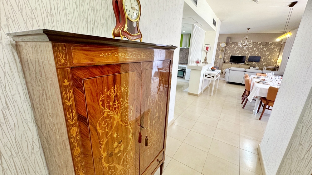 525.000 Euros