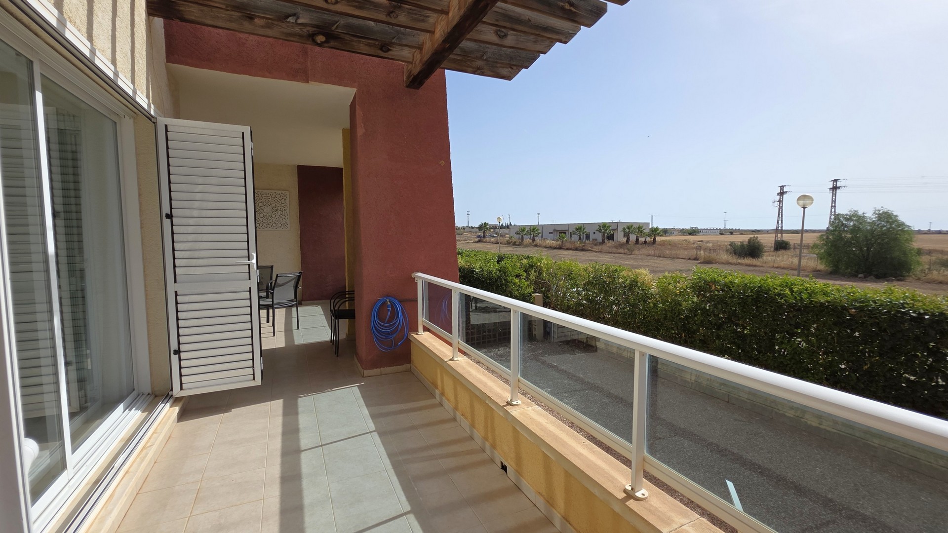 225.000 Euros
