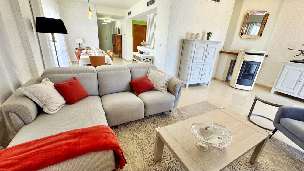 595.000 Euros
