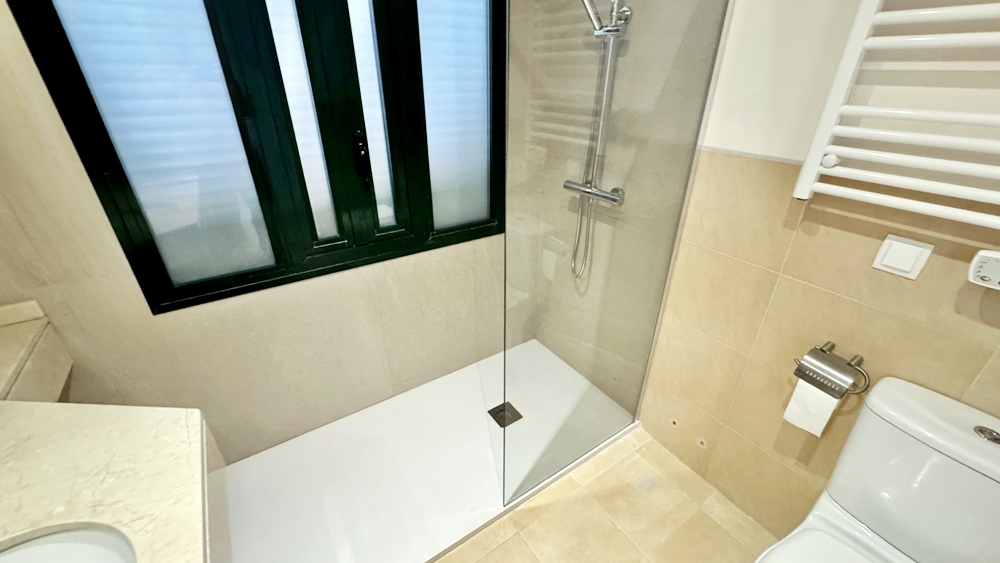159.950 Euros