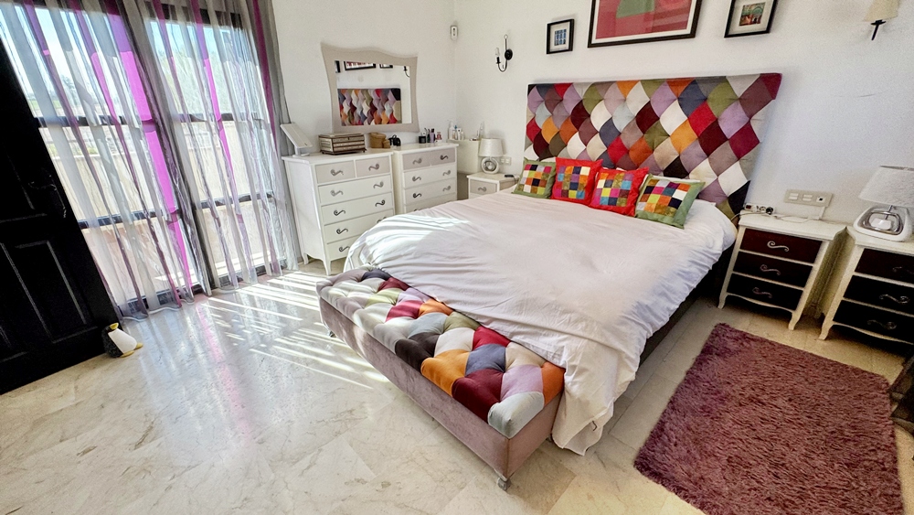 499.950 Euro