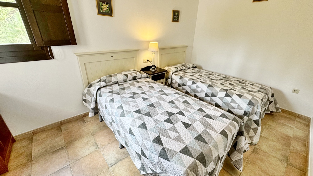 455.000 Euros