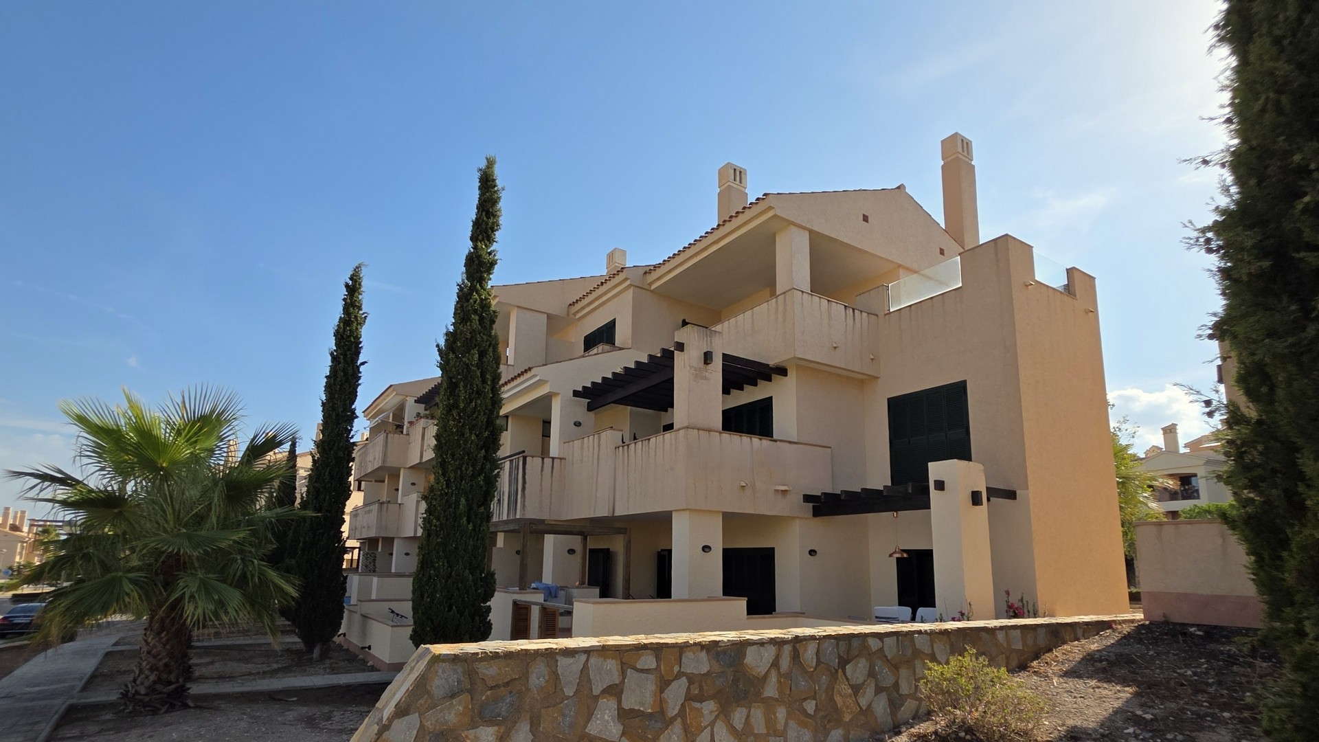 180.000 Euros