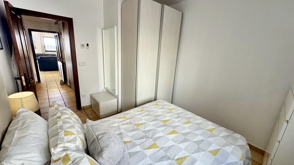 174.950 Euros