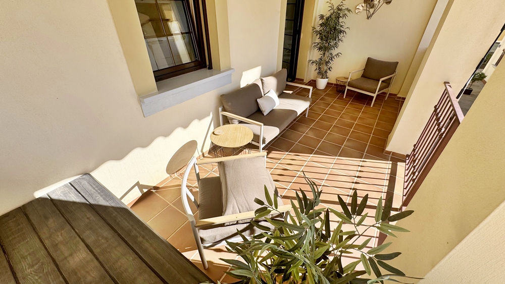 174.950 Euros